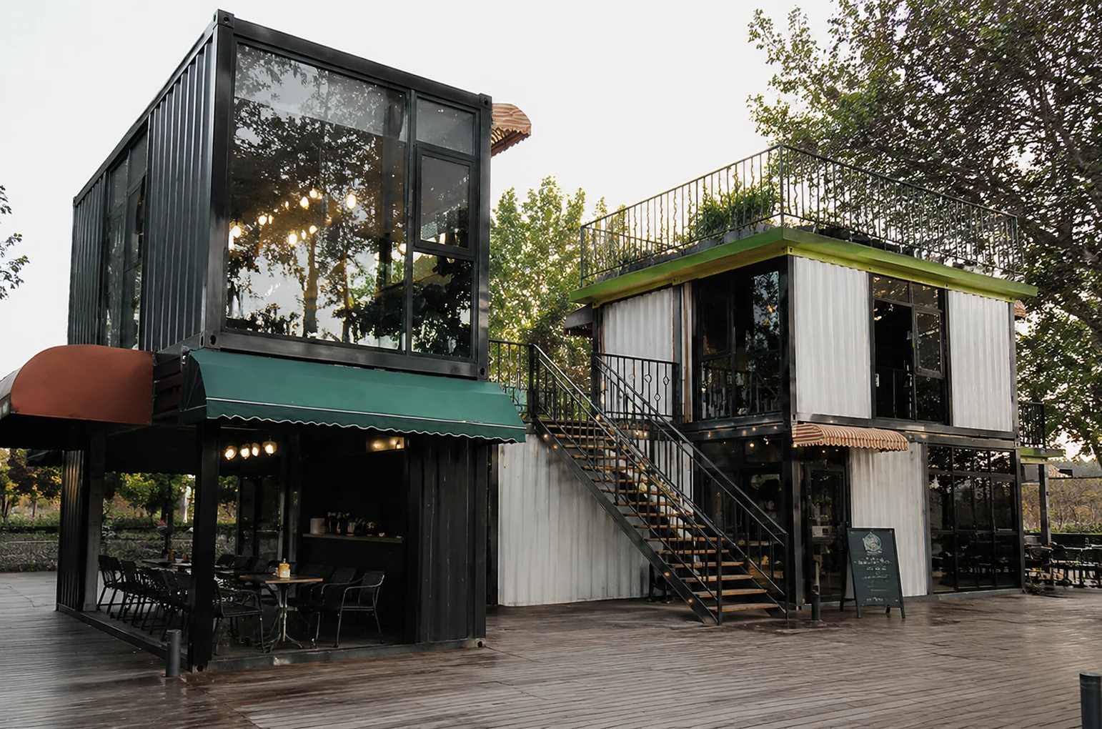 Container Bars: How Prefab Modular Units Are Changing the Hospitality Game
