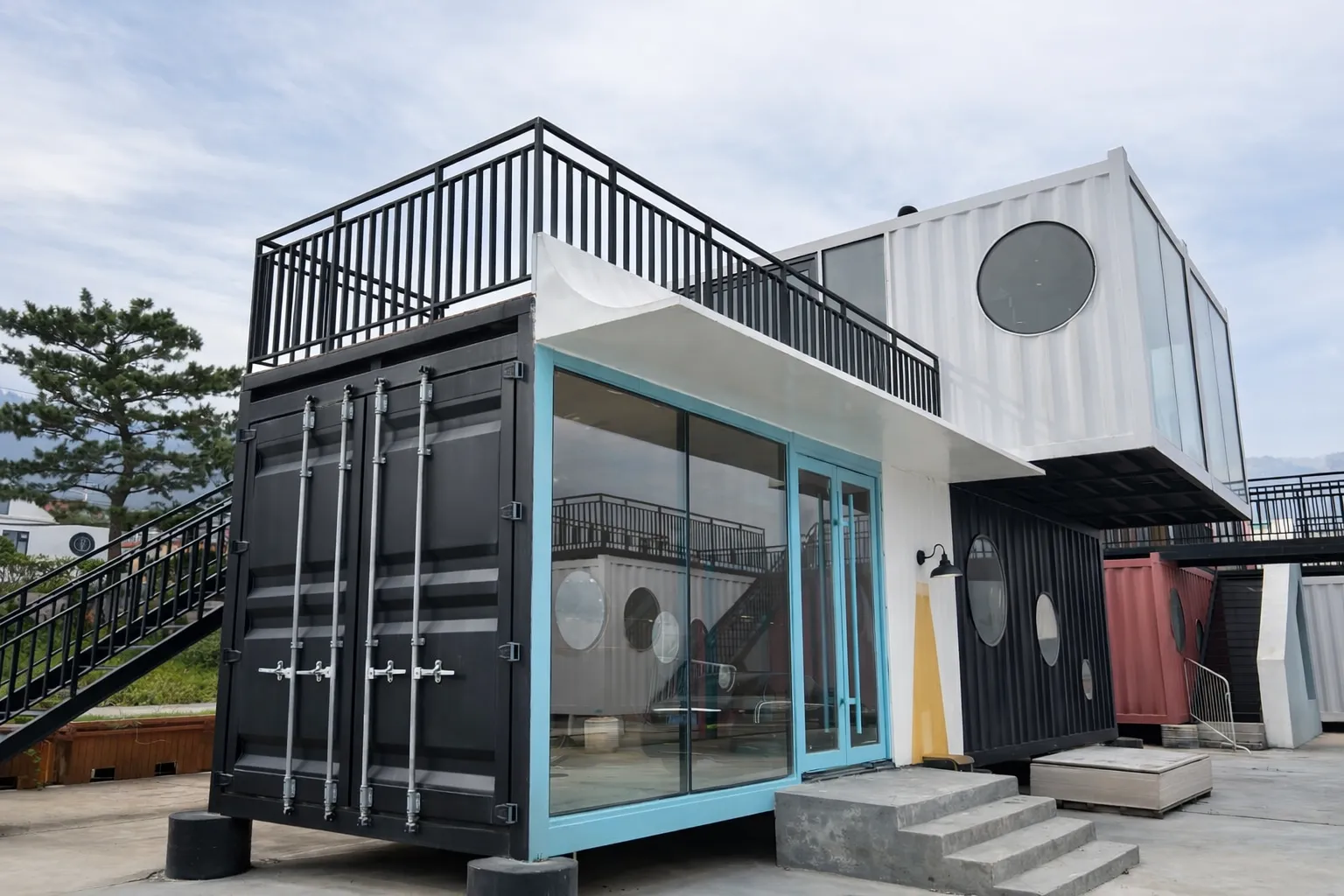 From Steel Box to Storefront: A Practical Guide to Building a Container Restaurant From Steel Box to Storefront: A Practical Guide to Building a Container Restaurant