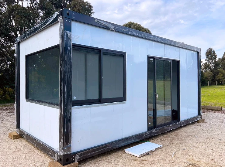 flat pack container house