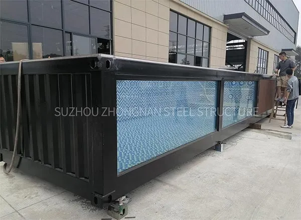 تصميم حوض سباحة الحاويات